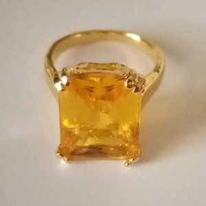 COPY - Women's Dress Ring Size 7 Yellow/Orange Rhinestone Gold Color Band